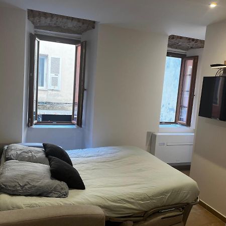 Charmant Studio Au Coeur De La Rue Fesch D'Ajaccio Ajaccio  Eksteriør billede